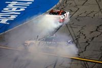 Dentro del caos que definió el último puesto de los playoffs de NASCAR