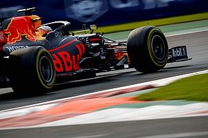 Verstappen: "Son turda önümde yaşananlar nedeniyle yavaşladım"