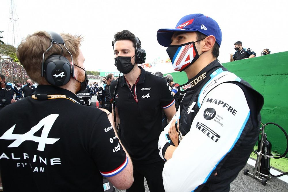 Ocon explica por qué Alonso le cedió la posición en Brasil