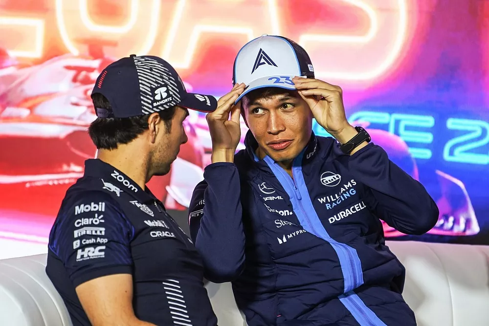 Sergio P&eacute;rez, Red Bull Racing, Alex Albon, Williams Racing