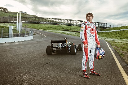 Fittipaldi smashes Sonoma's F3 lap record