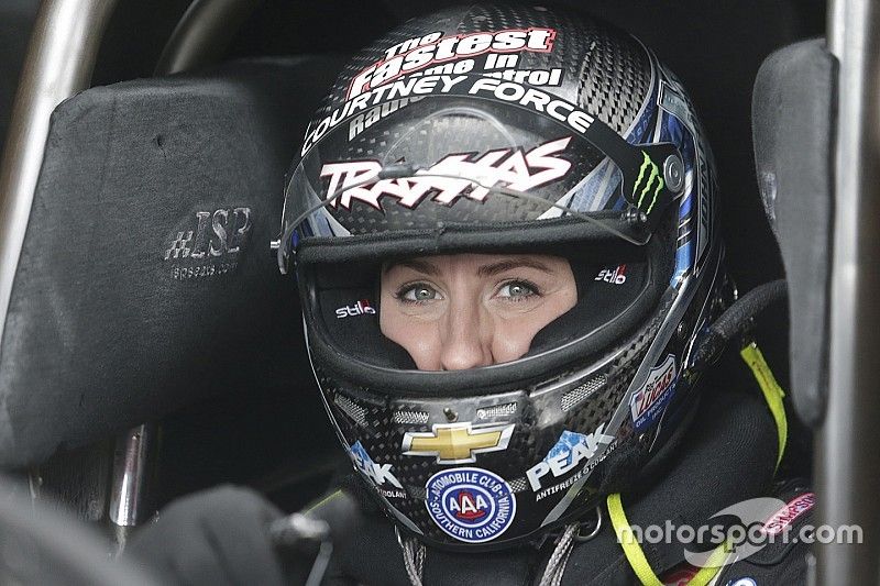 Courtney Force takes first Funny Car win since 2014