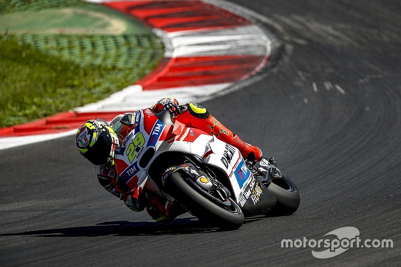 Iannone leads Ducati 1-2-3-4 on final day of Austria test