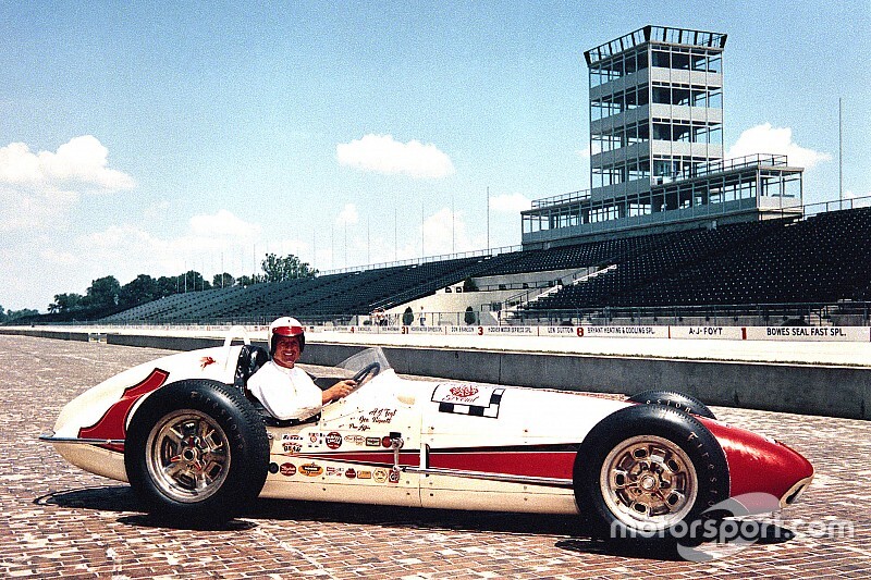 Una leyenda de la IndyCar: "El simracing es una pérdida de tiempo"
