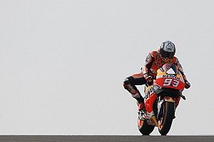 Aragon MotoGP: Marquez leads Rossi in first practice