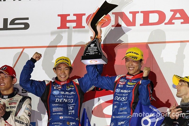 スーパーGT第6戦鈴鹿1000km決勝(GT300):SUBARU BRZが今季初優勝。プリウスが2位