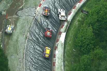 Paran las 24 Horas de Nurburgring a causa de una gran tormenta