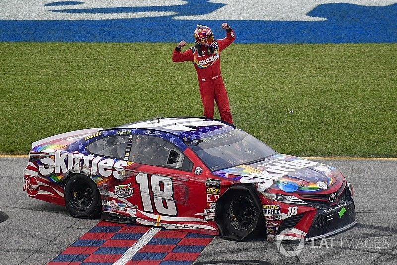Kyle Busch to fans: "I don't know what you all are whining about"