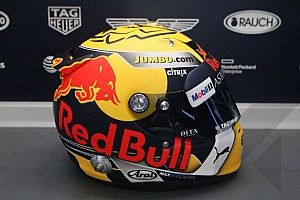 Ферстаппен привез на домашний этап Red Bull новый шлем