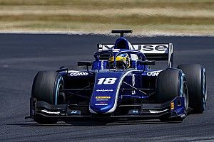 Sette Camara beffa Aitken nel finale e si prende la pole all'Hungaroriring
