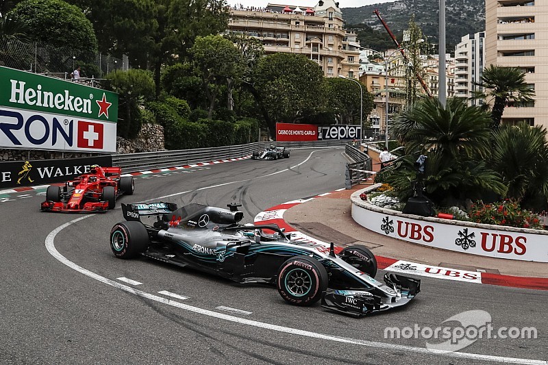 Hamilton sugere que GP de Mônaco tenha “diferente formato”