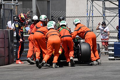 Verstappen change de boîte à Monaco