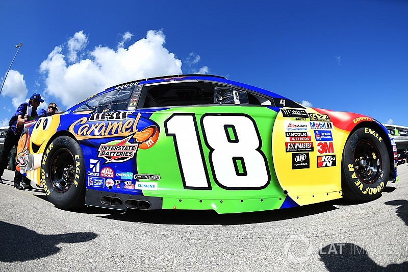 NASCAR-Finale in Homestead: Kyle Busch beim Auftakt vorn