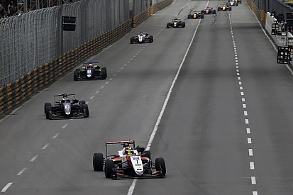 Ilott en Eriksson keren terug naar Macau Grand Prix