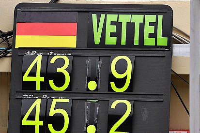 Alonso Vettel kínai megelőzéséről: "Nagy előzés volt az tőlem, ő nem csinálta volna meg"