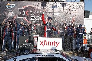 Revancha para William Byron y triunfa en Phoenix