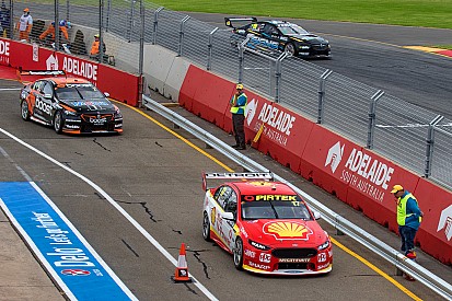 Adelaide 500: McLaughlin fastest in second practice