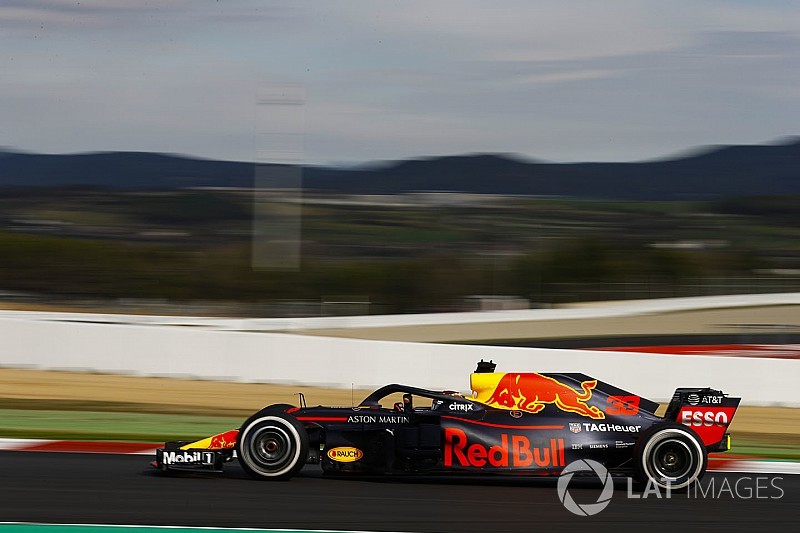 Hamilton considera que vencer a Red Bull será el verdadero desafío