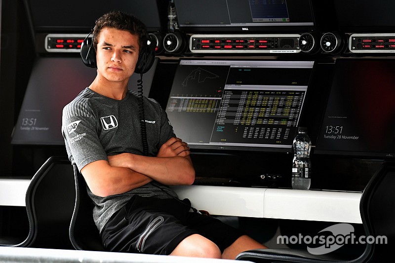 Norris: McLaren tak bebani target juara F2 2018