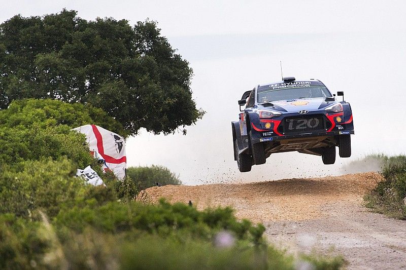 Thierry Neuville, Nicolas Gilsoul, Hyundai Motorsport Hyundai i20 Coupe WRC