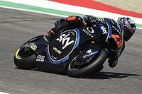 Barcellona, Libere 1: Bagnaia cade, ma è il più veloce. Schrotter e Mir vicini con lo stesso tempo