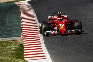 Räikkönen admet qu'il doit "mieux piloter"