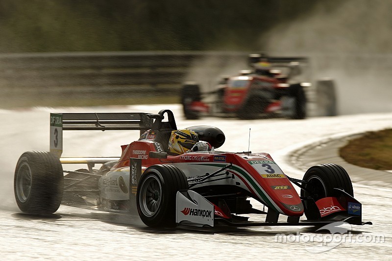 Vainqueur, Günther devient leader du championnat