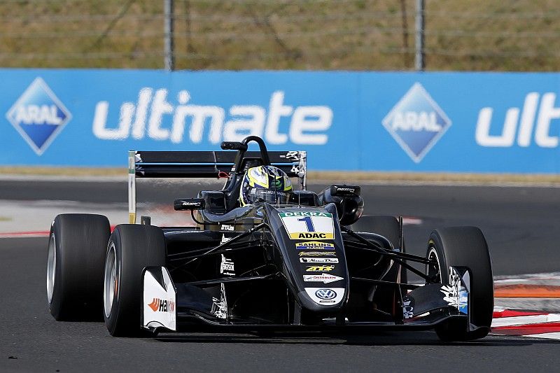 Joel Eriksson, Motopark Dallara F317 - Volkswagen