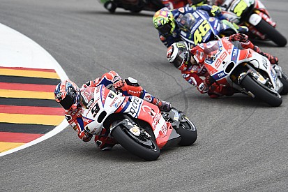 Ducati s'attend à avoir un jour moins de motos satellites