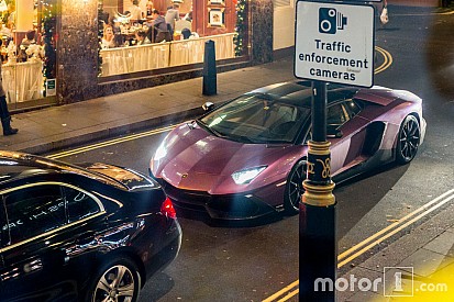 Photos - Week-end fort en supercars à Londres !