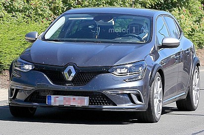 Rendez-vous en septembre pour la Mégane RS