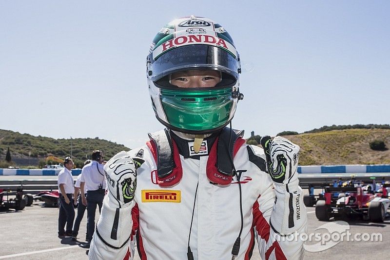 Ganador de la pole Nirei Fukuzumi, ART Grand Prix