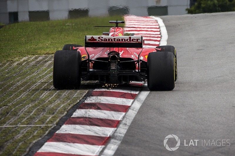 Vettel khawatir terkena penalti girboks
