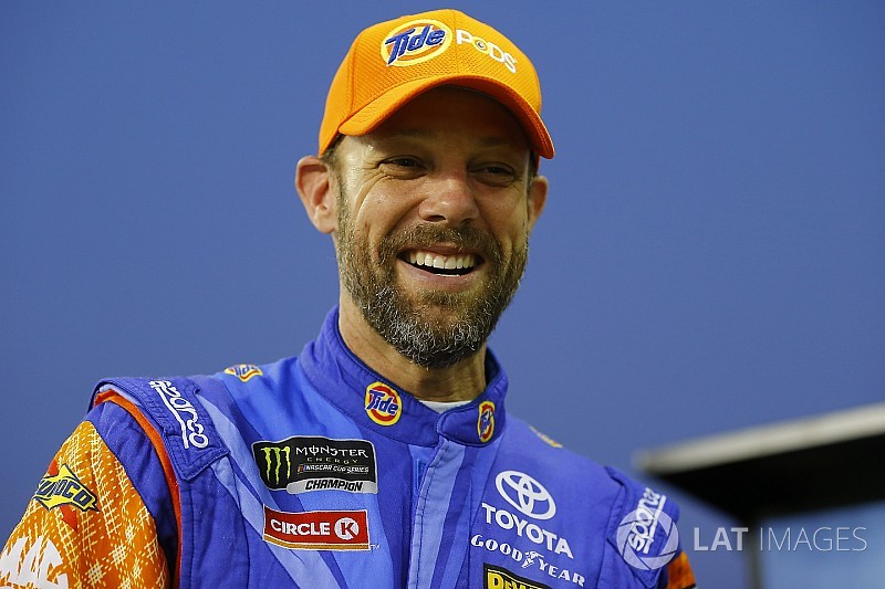 Matt Kenseth shows off his comedic skills in Talladega press conference