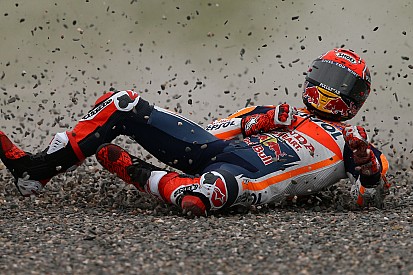 Waarom de vele valpartijen van Marquez belangrijk waren voor zijn titelwinst