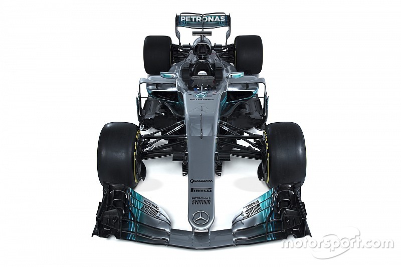 GALERÍA: así es el nuevo W08 de Mercedes