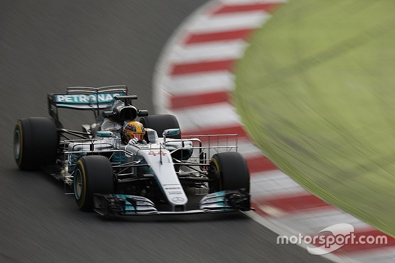 【F1分析】メルセデス、シャークフィン”煙突”でマシンの小型化を実現?