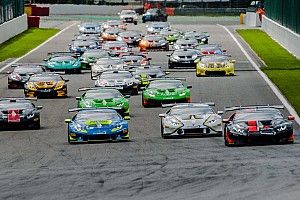 Il Lamborghini Super Trofeo torna in pista al Nurburgring dopo la pausa estiva