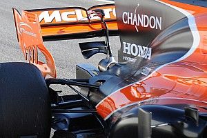McLaren sigue metiendo presión a Honda, ahora en Twitter