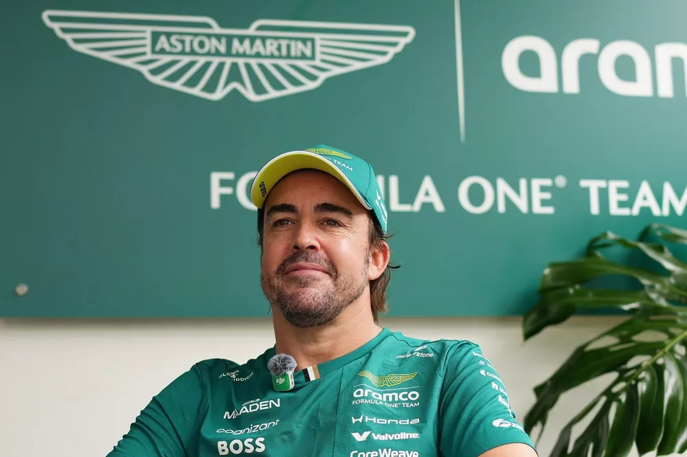 Fernando Alonso, Aston Martin Racing