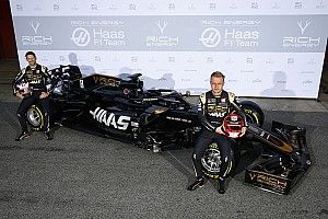 Photos - Haas présente officiellement la VF-19