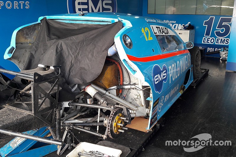 Acidente nos boxes paralisa treino livre da Stock Car no Velopark