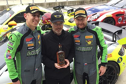 COTA GT4 America: Travis and Hart dominate SprintX opener