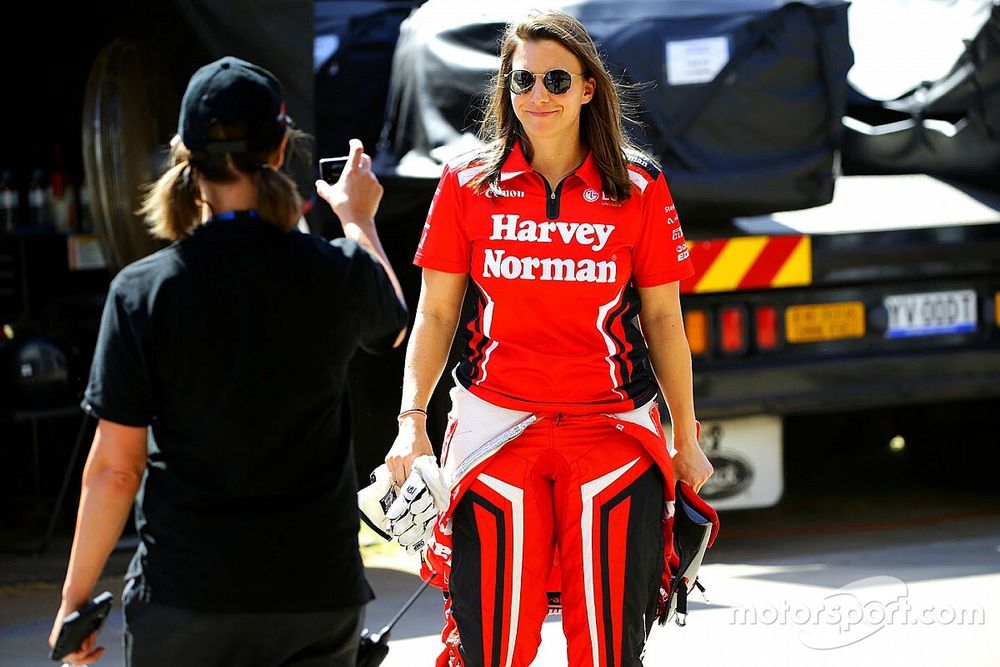 Simona de Silvestro de retour à Indianapolis