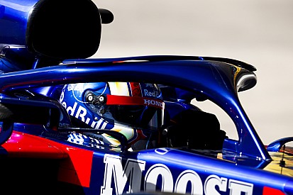 Így reagált a Toro Rosso a garázsban Gasly befutójára Brazíliában: videó