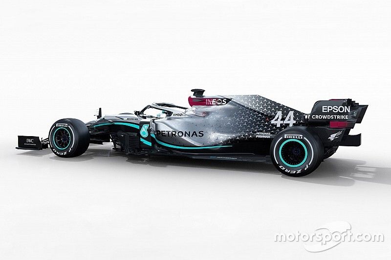 ¿Qué hay tras los extremos pontones del Mercedes 2020?