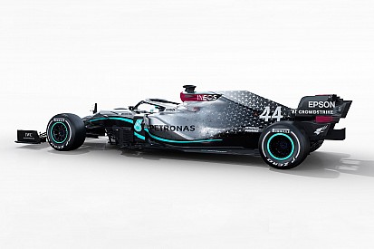 Video: Mercedes W11, per il settimo mondiale
