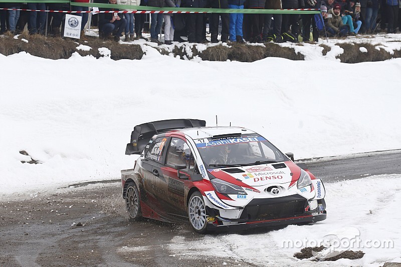 Hyundai testował, Toyota odwołała jazdy