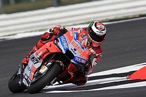 MotoGP Inggris: Pole kedua Lorenzo, Yamaha terpuruk