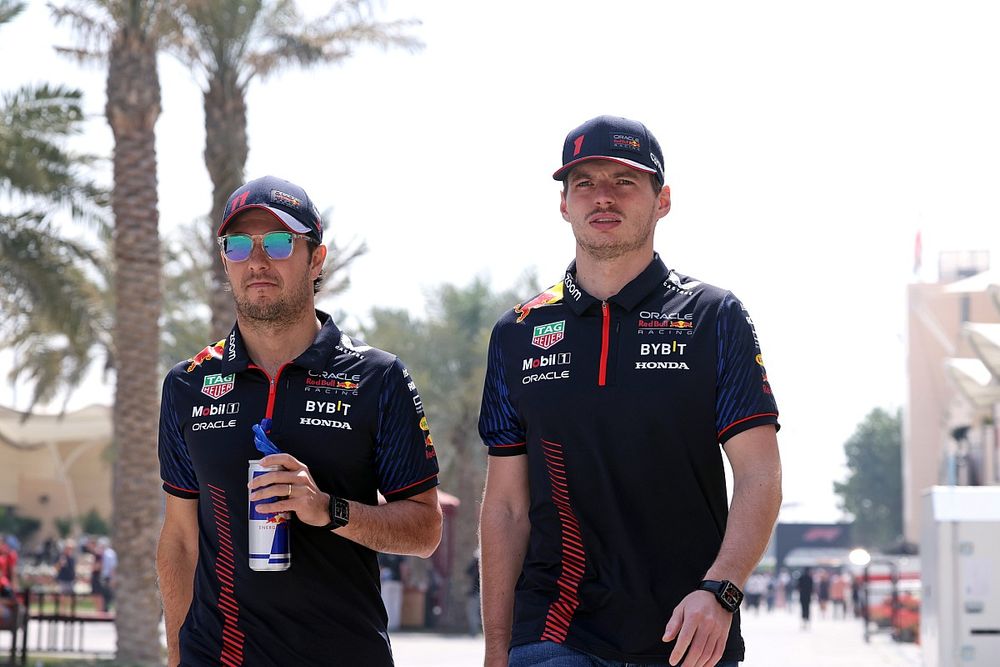 Sergio P&eacute;rez, Red Bull Racing RB19 Max Verstappen, Red Bull Racing RB19